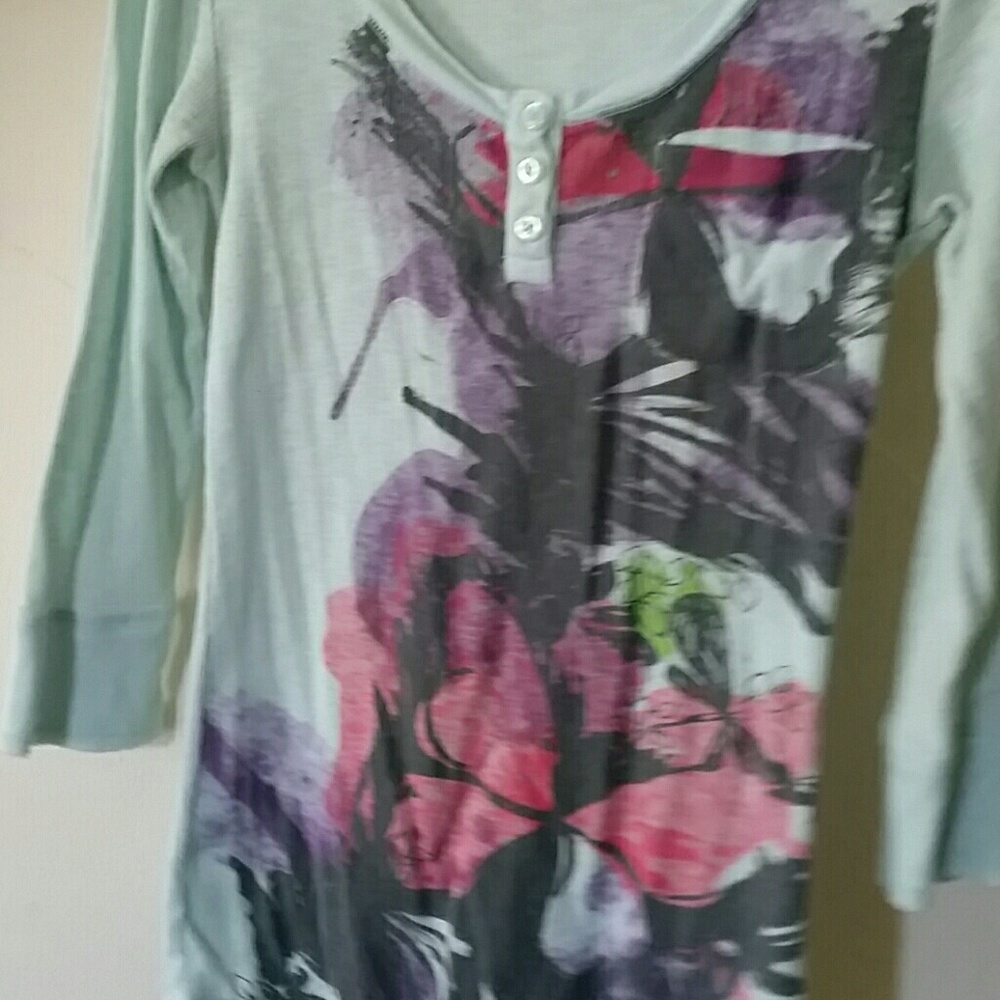 3/4 sleeve top